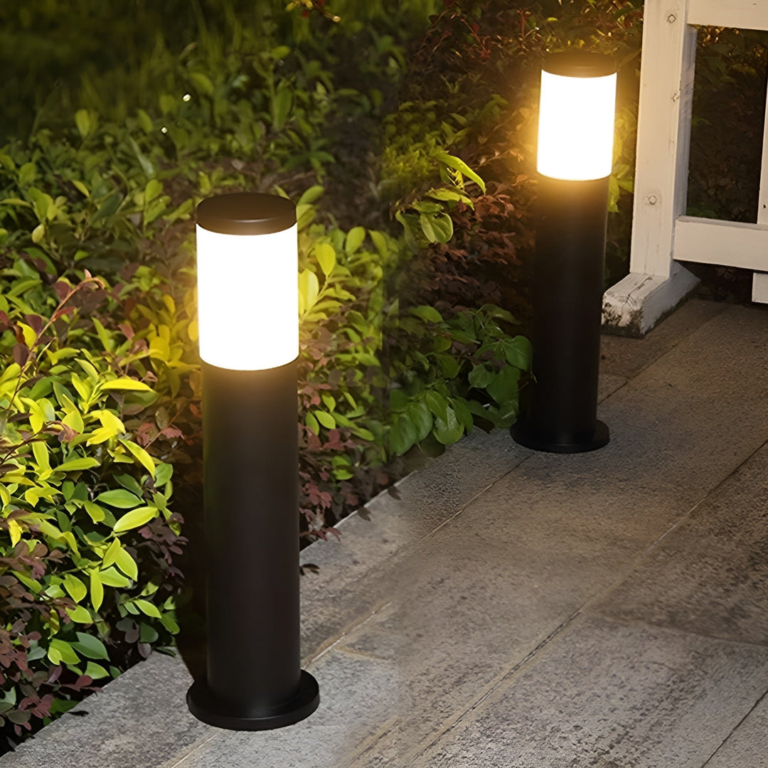SunAura Light – Wireless LED Solar Garden Spotlight | Kalsten