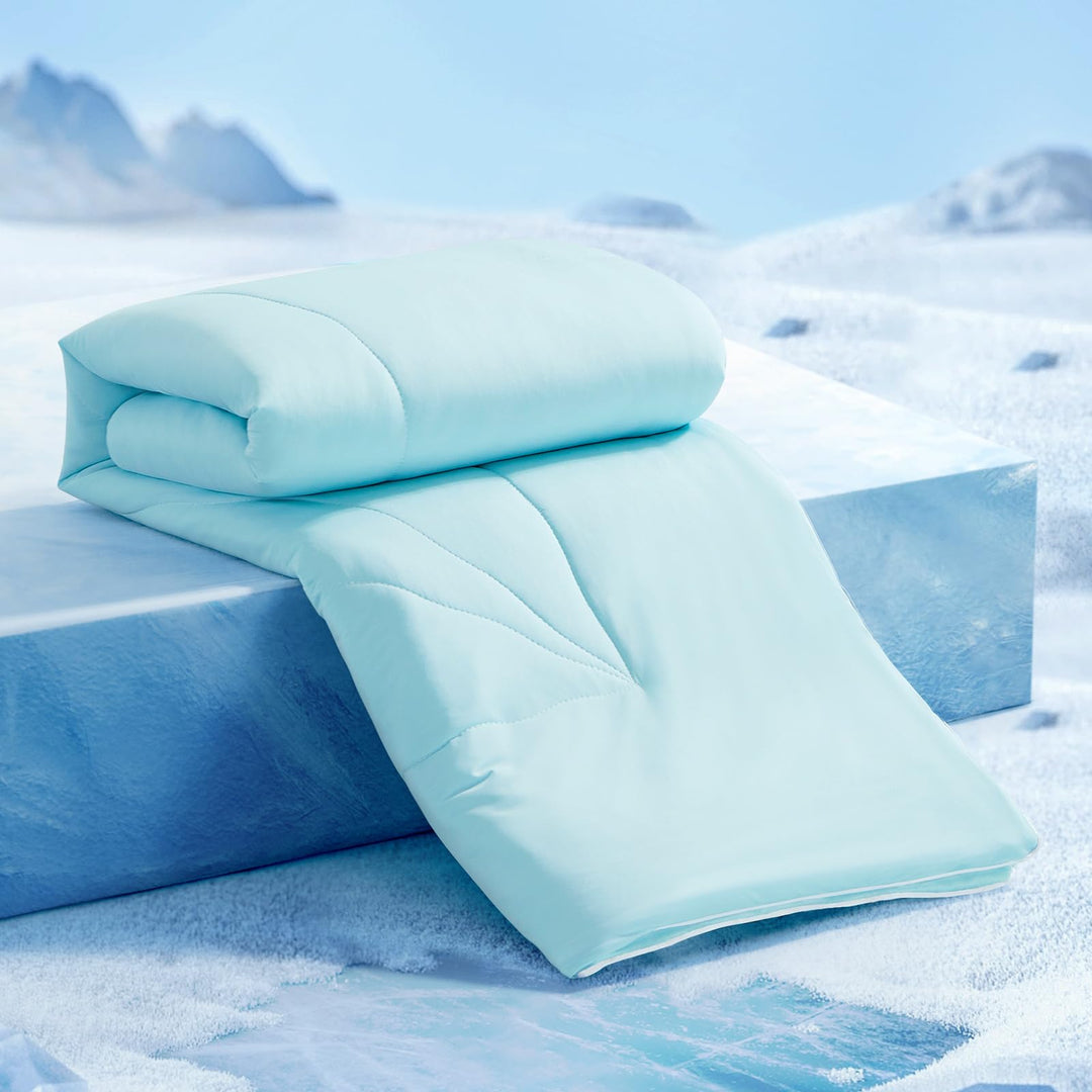 Ultra Soft Cloudy 3D Cooling Comforter  Extreme Q Max 0.5-Lake Blue | Kalsten