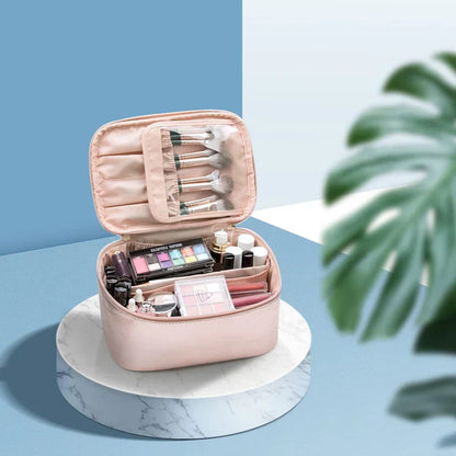 Skanto | Practical Makeup Organizer for Travel | With Compartments and Dividers