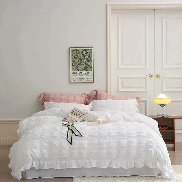 Icy Seersucker Summer Cool Quilt Lace 4-piece Set | Kalsten