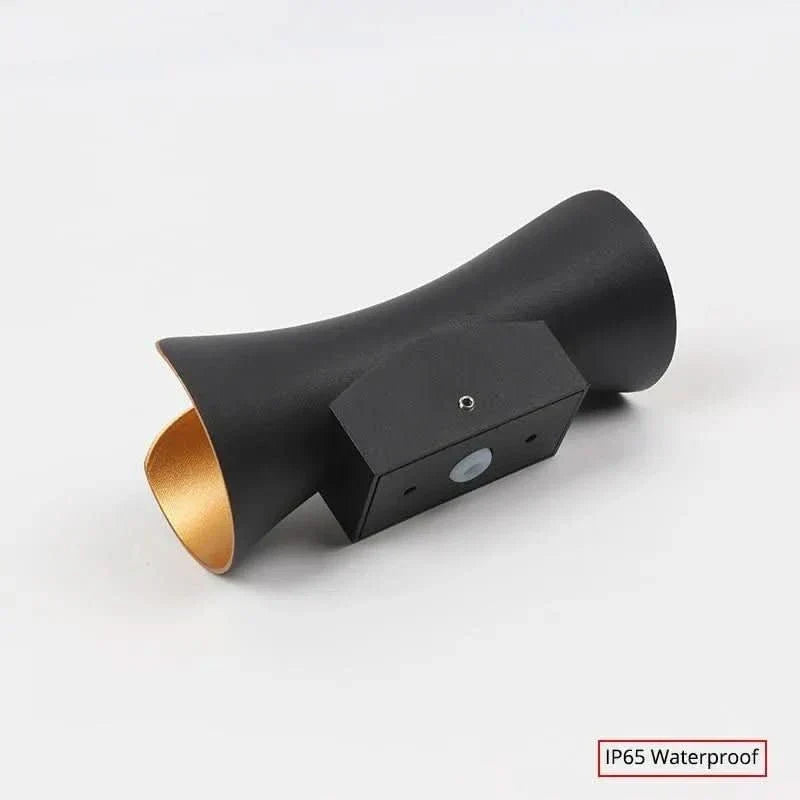 Kalsten | Weatherproof wall light with IP65 protection
