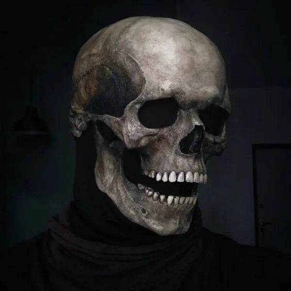 Kalsten | PhantomSkull — Conquer every party with a terrifying, lifelike presence that captivates all eyes!
