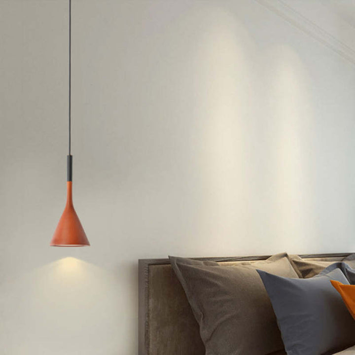 Modern Triangle Pendant Lamp - Trionda | Kalsten