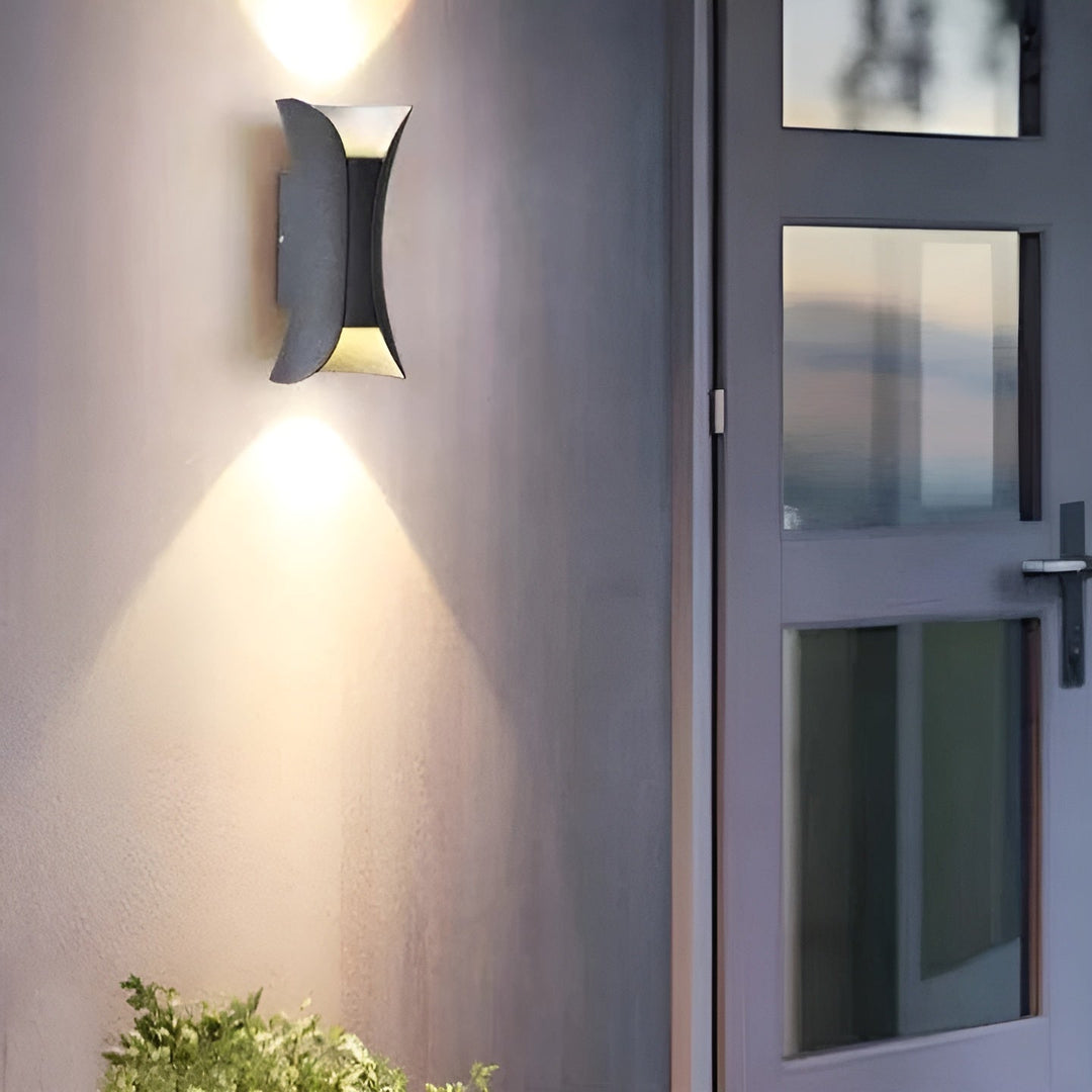Luxuria Outdoor Wall Lamp - UrbanGlow LED Lighting Kalsten
