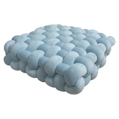 BowLift | Knot Pillow