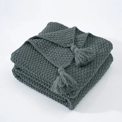 Skanto | NordiWrap Knitted Wool Blanket with Fringes | Nordic Design | Cozy & Elegant | Perfect for Home