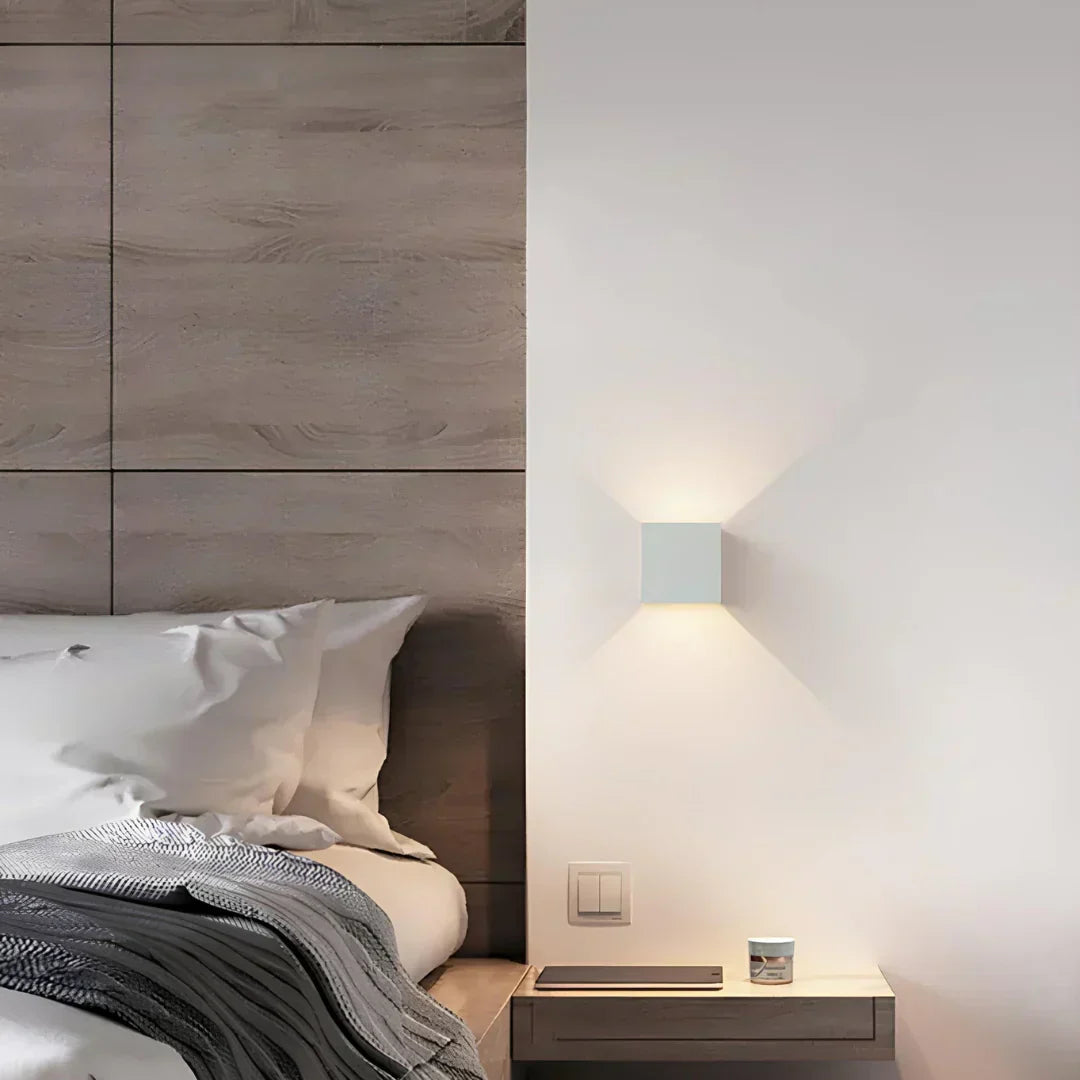 Rechargeable Motion Sensor Wall Lamp – Warm LED
