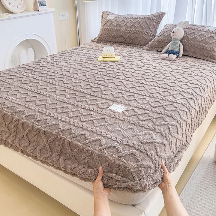 LuxeLoom Duvet - Luxurious Flannel Duvet for Ultimate Warmth and Comfort Kalsten