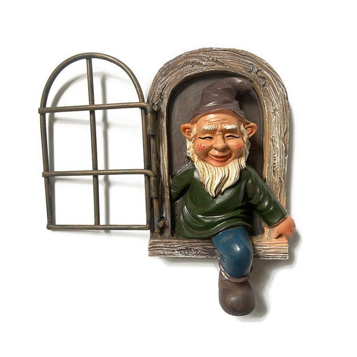 Gnome Figurine Garden Decor | Kalsten