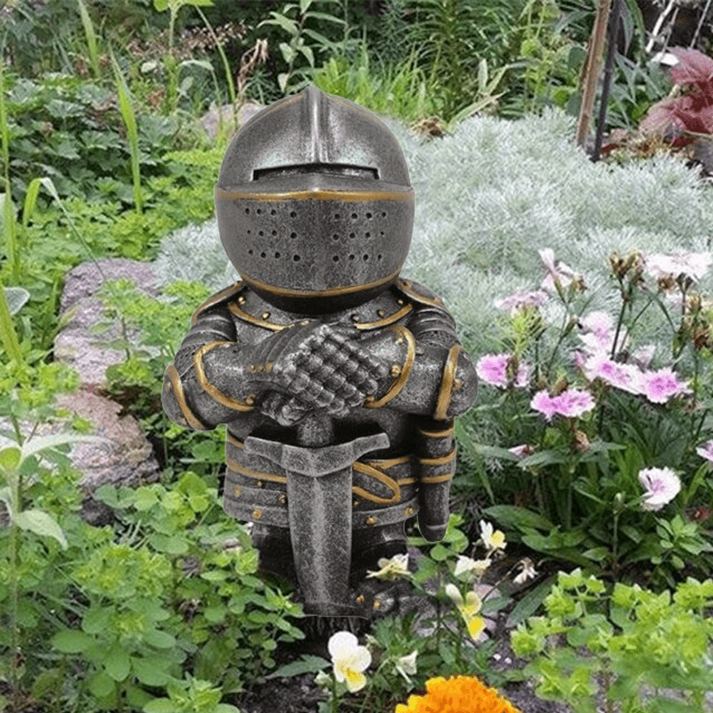 Kalsten | Garden Gnomes Guard