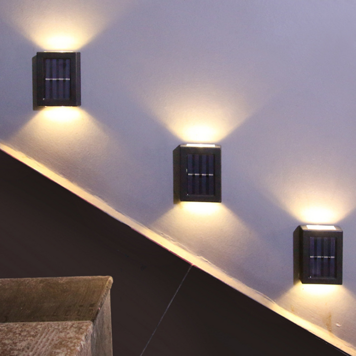 Solar Wall-Mounted Pathway Light | Kalsten