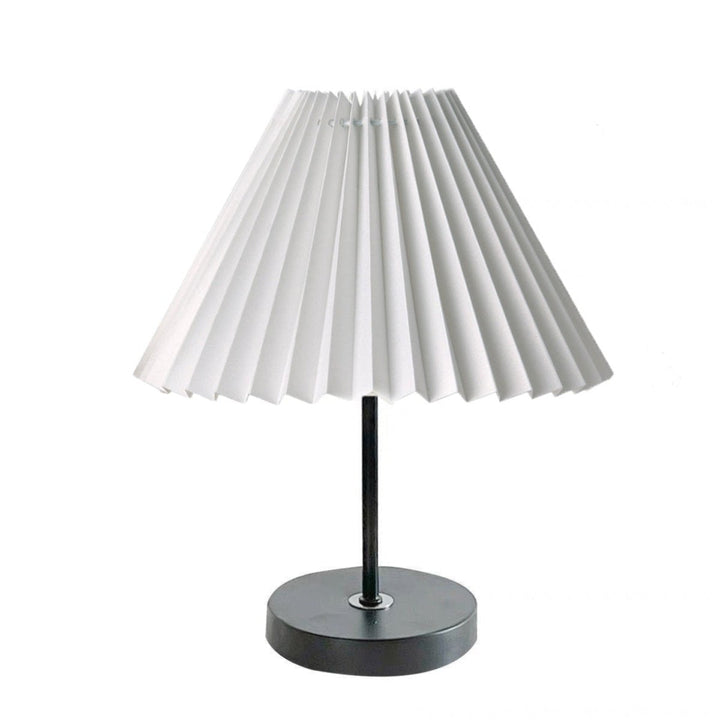 Pleatique Table Lamp | Kalsten