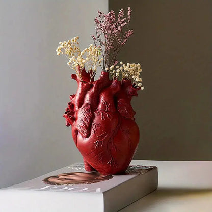 Skanto | HeartGlow - Ceramic Heart Vase