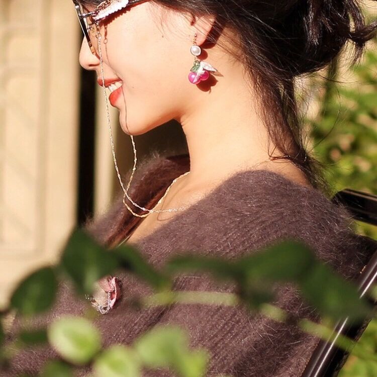 Elegant Necklace with Pearl Pendants Kalsten