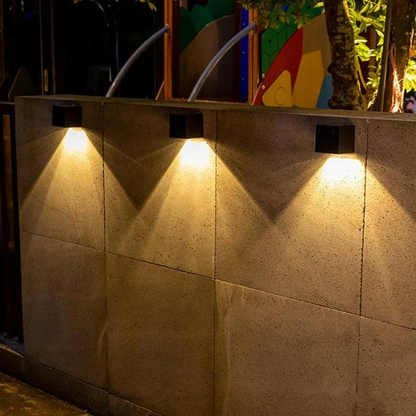 2 in 1 Solar Wall Lamp for Outdoor Areas | Karnz