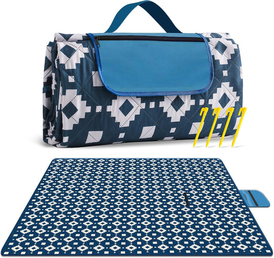Extra large, waterproof picnic blanket 200 x 200 cm with 3 layers – MeadowRest