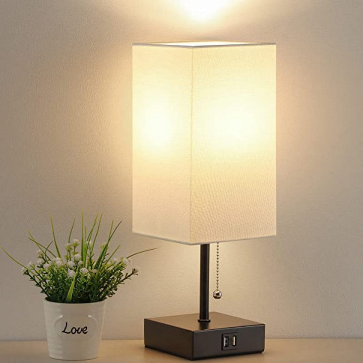 LumiCharge – Modern Table Lamp with USB Charging Ports | Kalsten