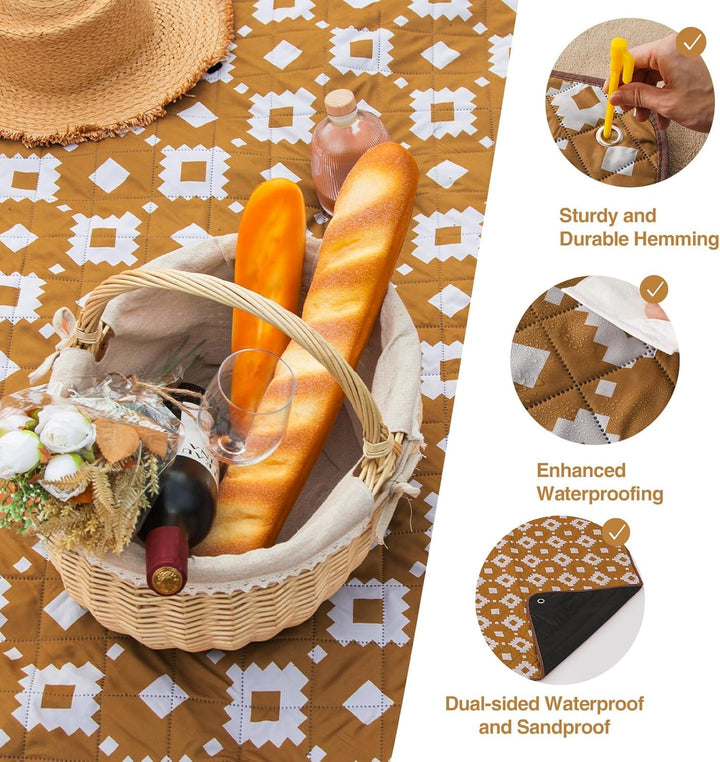 Kalsten | Extra Large Waterproof Picnic Blanket 200 × 200 cm with 3 Layers – MeadowRest