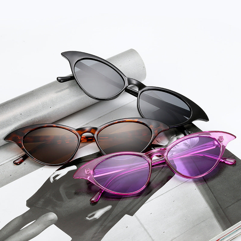 Ladies Cat-Eye Sunglasses with high-quality plastic frame and UV protection Kalsten