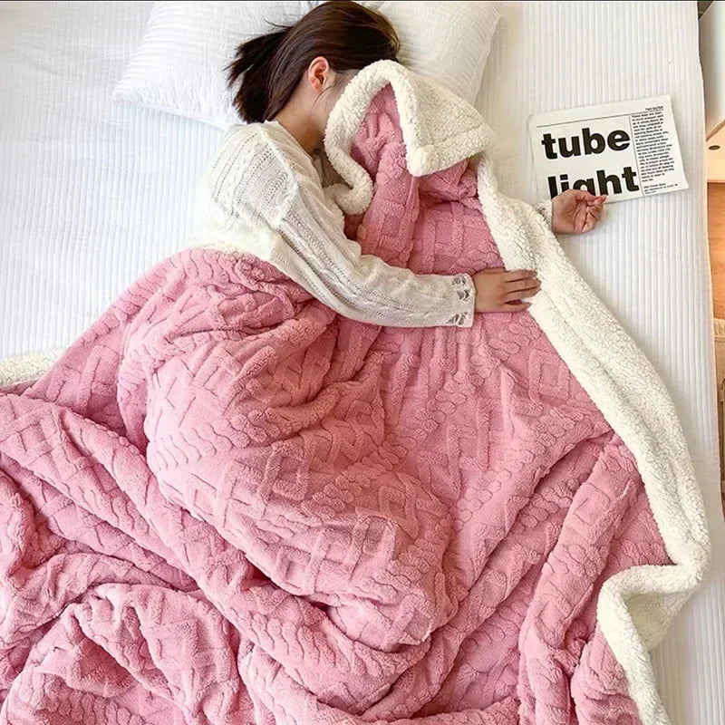 Kalsten | Thick Lambswool Winter Fleece Blanket - LuxyCozy