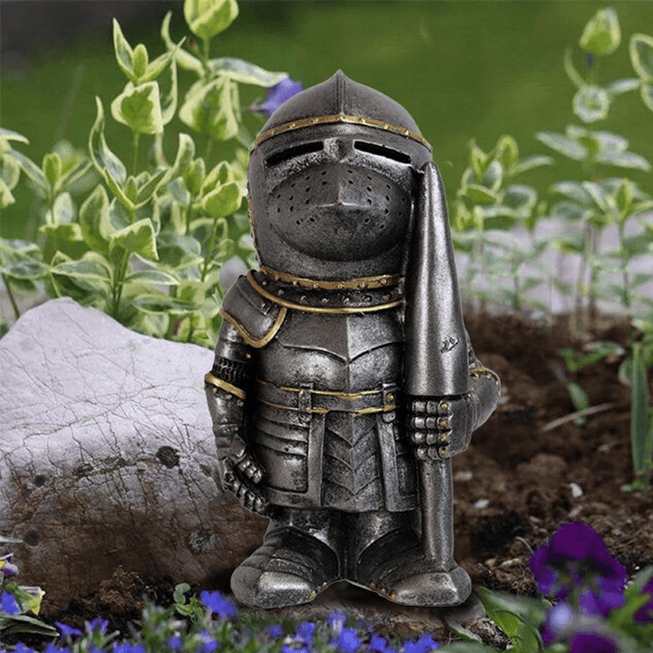 Kalsten | Garden Gnomes Guard