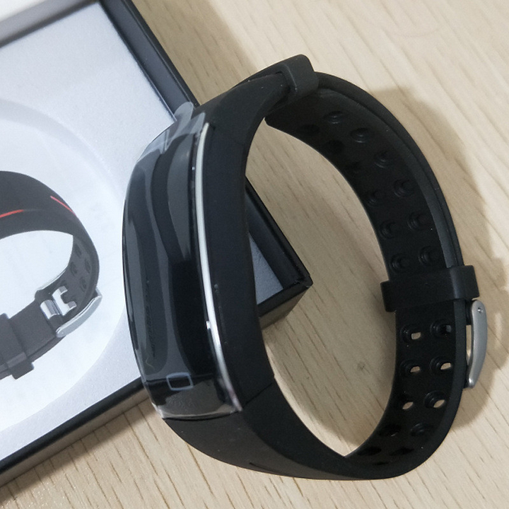 Sport Smartwatch with Activity Tracking | Kalsten