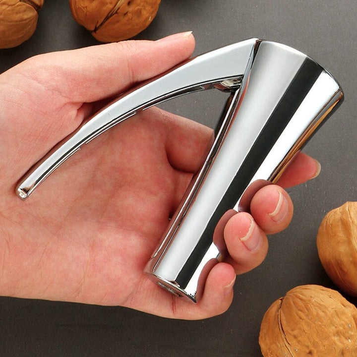 Nutcracker for walnuts & other nuts | Kalsten