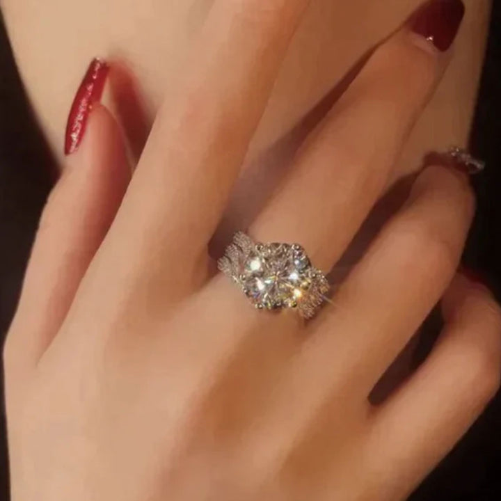 Kalsten | Magnetic Moissanite Lymphatic Drainage Ring