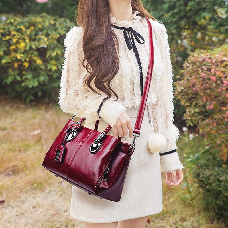 New handbags made of oil wax leather Boston, large tote bag made of soft leather | Kalsten