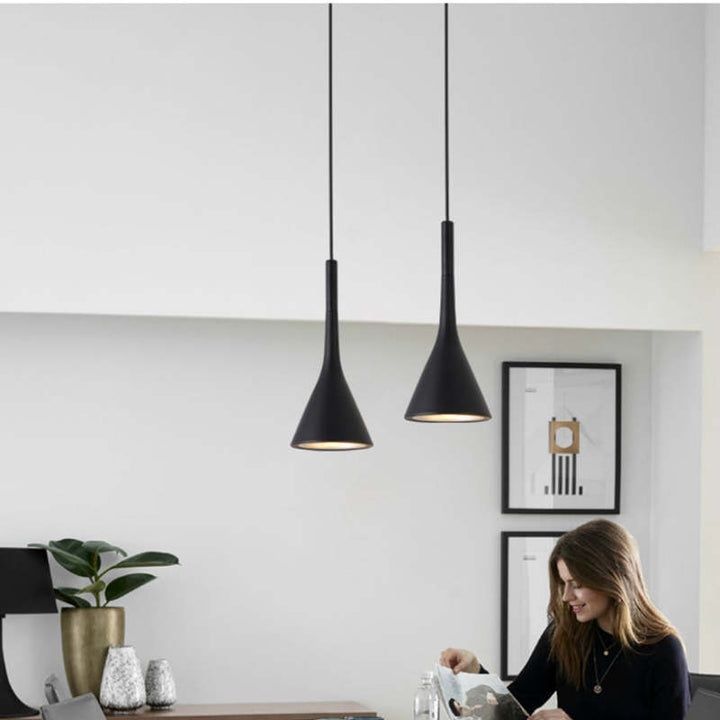 Modern Triangle Pendant Lamp - Trionda | Kalsten