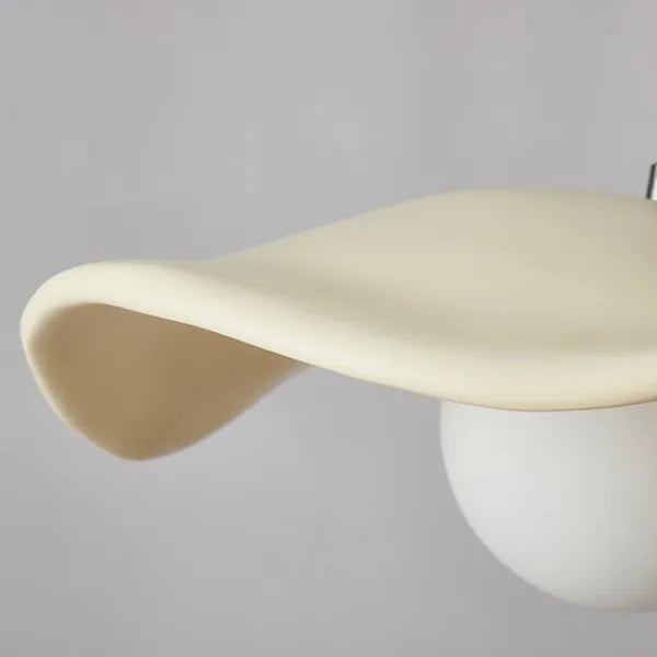Lotus leaves pendant lamp - Bring natural elegance to your dining area Kalsten