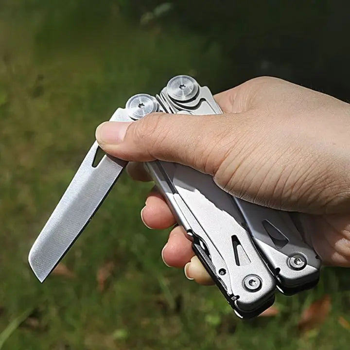 Kalsten | 9-in-1 Multitool – High-quality folding knife with high hardness