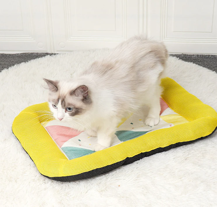 Pet Silk Cooling Mat | Kalsten