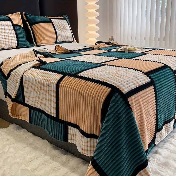 Luxurious Flannel Blanket - Comfort for Every Season Kalsten