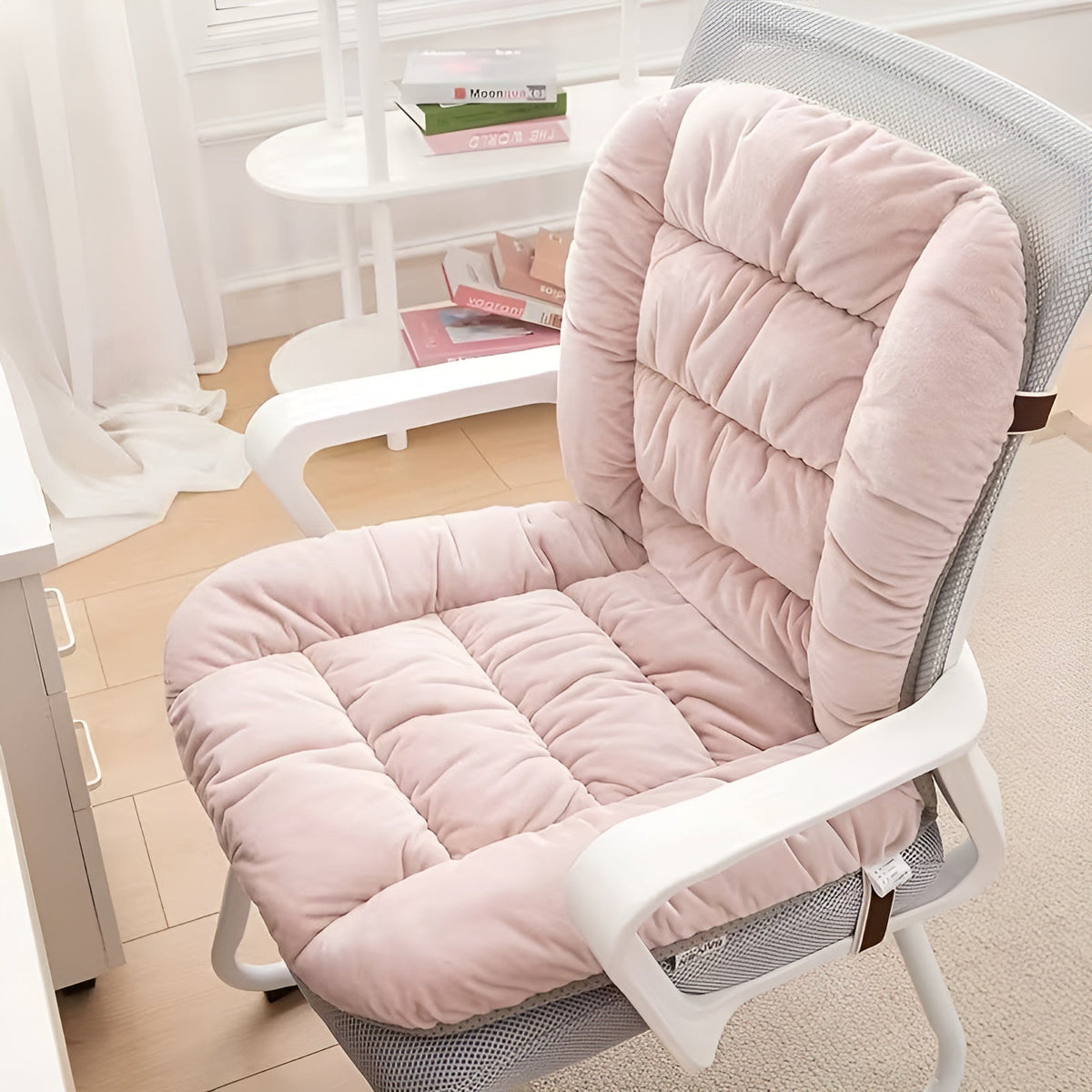 Thick seat cushions for chairs – soft, warm and comfortable | Ideal for the living area and the office | Karnz