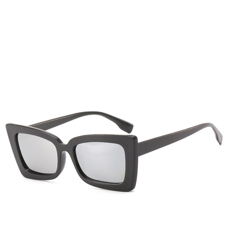 Women’s designer sunglasses with modern geometric frame Kalsten