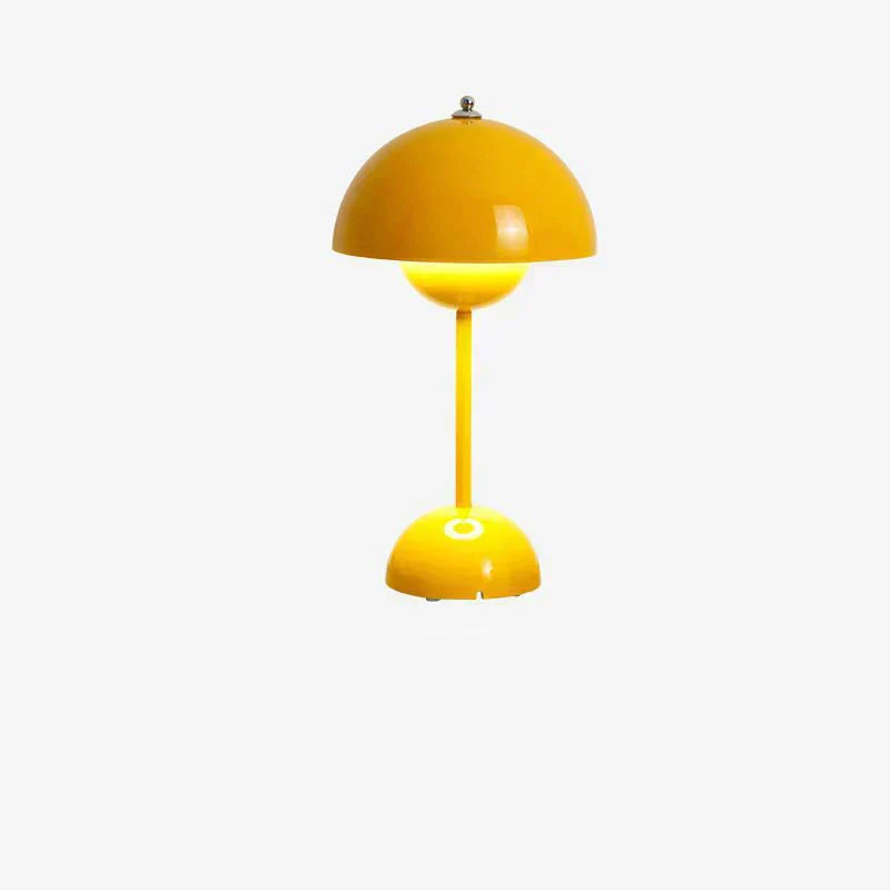 Bud LED table lamp – Metal, modern, 220V | Kalsten