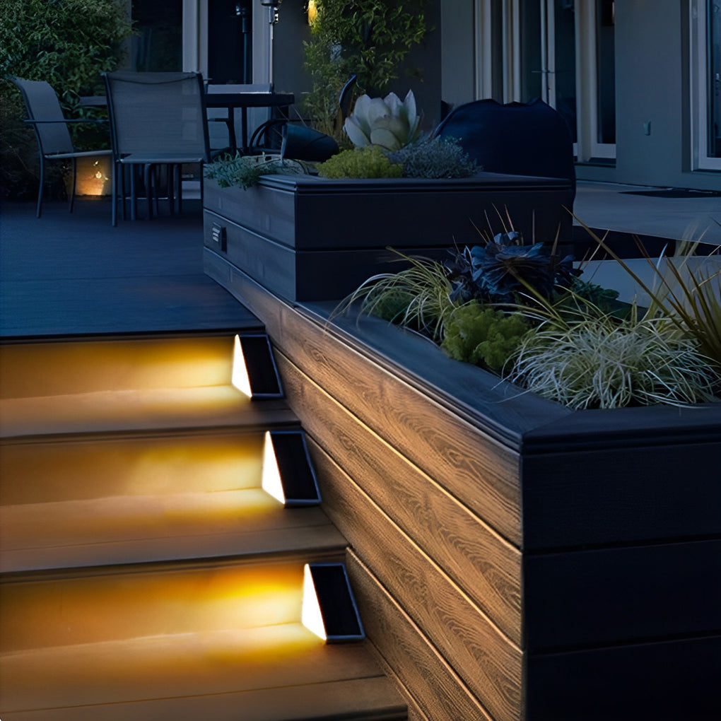 Triangle Automatic Charging Wire-Free Waterproof LED Solar Modern Step-Mounted Lights | Kalsten
