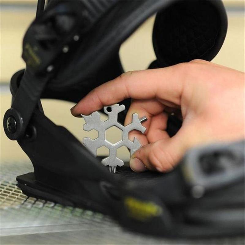Pre-Christmas sale 18-in-1 stainless steel snowflake multi-tool | Kalsten