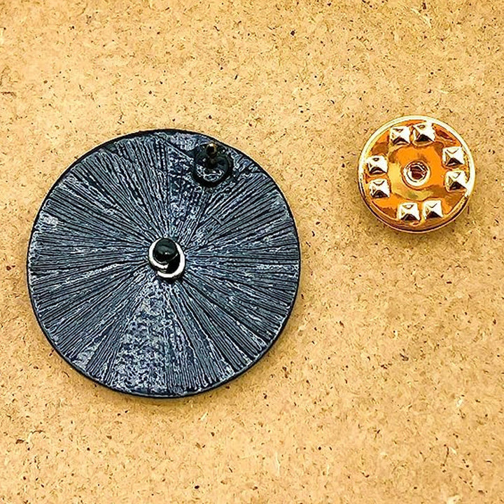 Spinning brooch | Kalsten