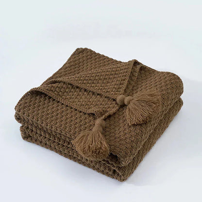 Skanto | NordiWrap Knitted Wool Blanket with Fringes | Nordic Design | Cozy & Elegant | Perfect for Home