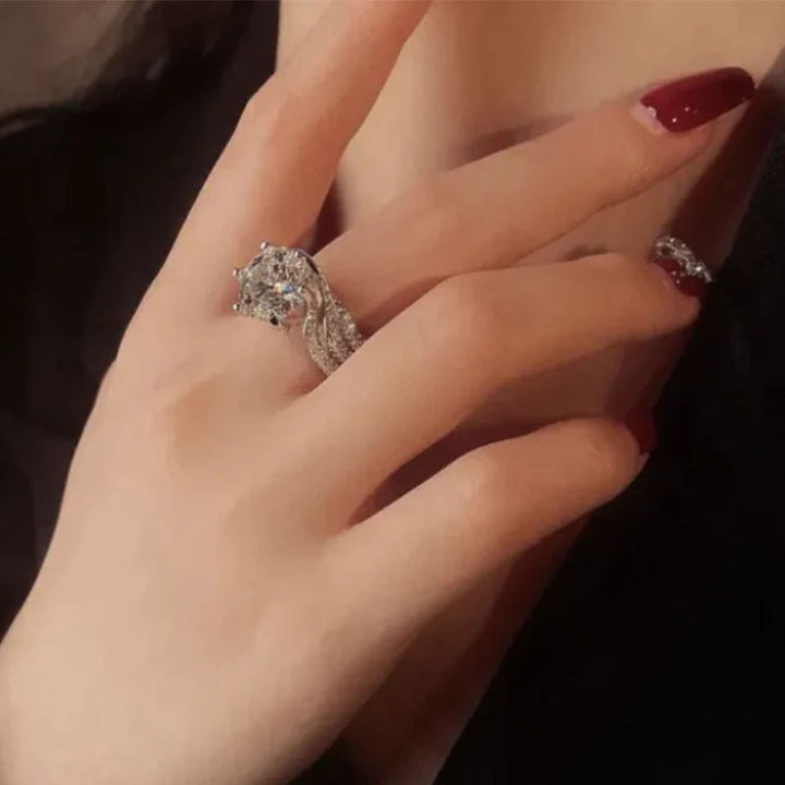 Kalsten | Magnetic Moissanite Lymphatic Drainage Ring