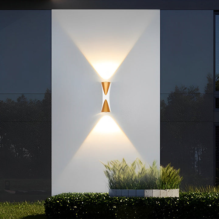 Creative Up and Down Lights LED Waterproof Modern Outdoor Wall Lamp | Kalsten