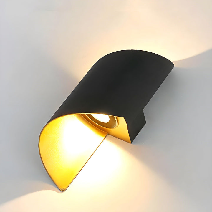 SpiralGlow Light - Nordic waterproof metal spiral LED wall lamp | Kalsten