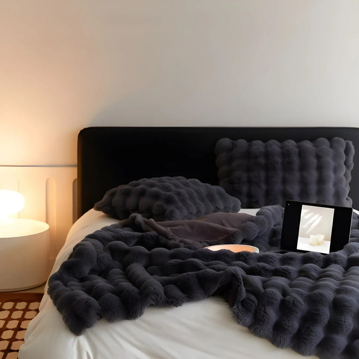 Luxurious Fluff Bubble - Blanket for Ultimate Comfort Kalsten