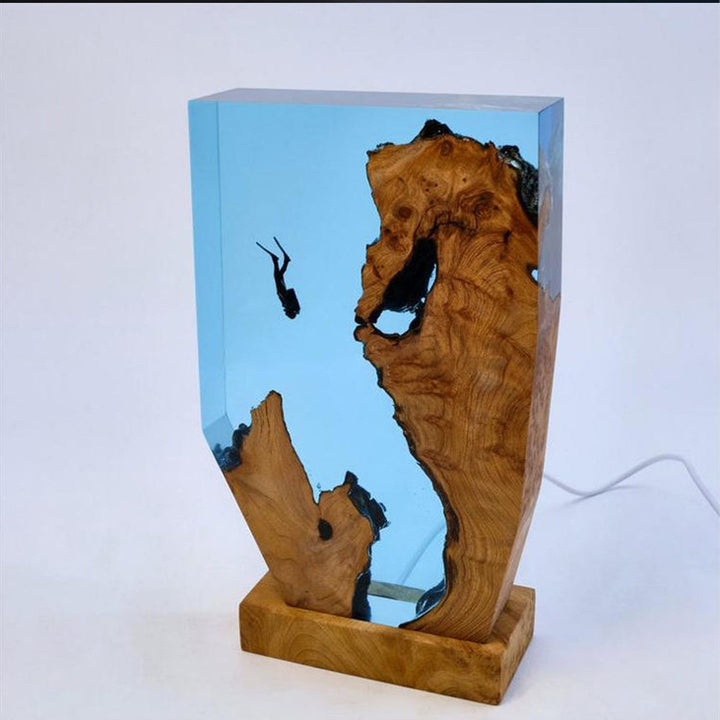 Stylish Ocean Karst Diver Table Lamp for Your Home | Kalsten