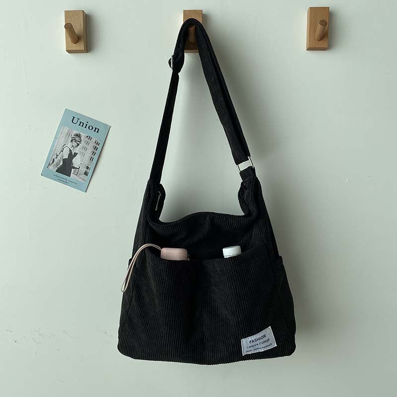 Skanto | Snor Crossbody Bag – Quiet and Durable Leather Strap Bag for Everyday Use
