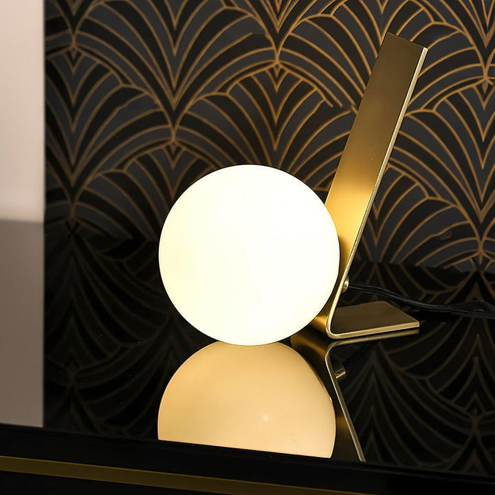 Aley Table Lamp | Kalsten