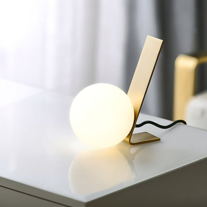 Aley Table Lamp | Kalsten