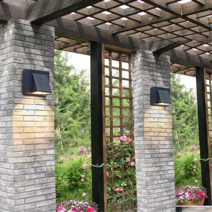 Modern outdoor wall light – Weatherproof LED wall lamp for garden and terrace | Kalsten